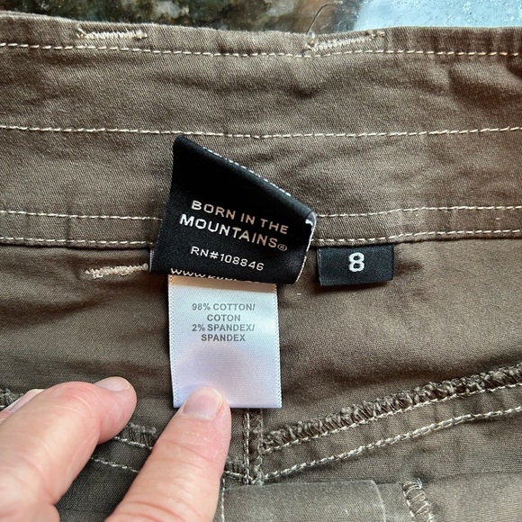 Kuhl Katerina Casual Travel Skirt. Cotton and spandex. Cargo. Outdoor. Hiking. 8 - Picture 8 of 13